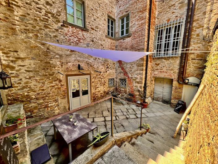 Image No.8-2 Bed Apartment for sale