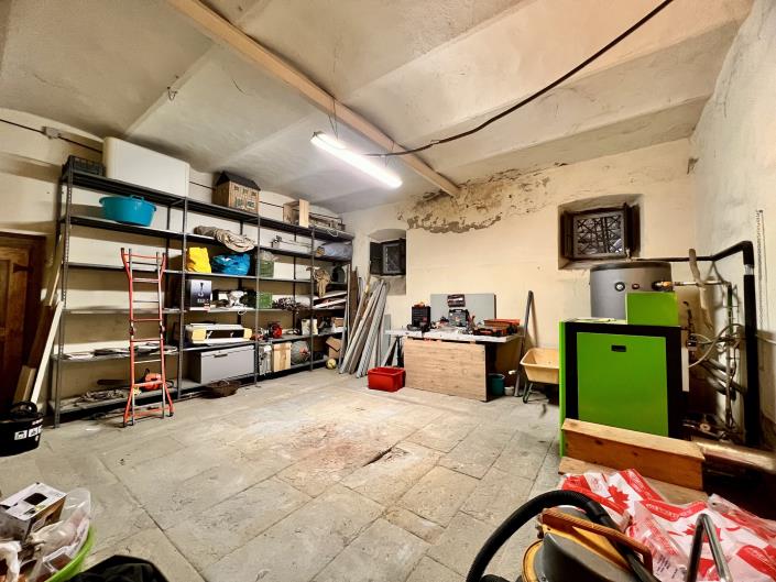 Image No.30-2 Bed Apartment for sale