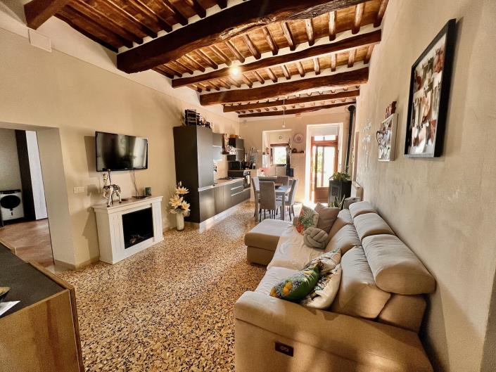 Image No.3-Maison / Villa de 5 chambres à vendre à Montalcino