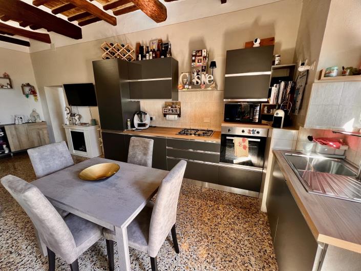 Image No.4-Maison / Villa de 5 chambres à vendre à Montalcino