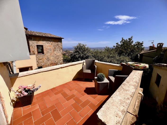 Image No.8-Maison / Villa de 5 chambres à vendre à Montalcino