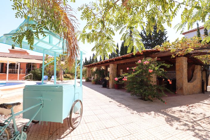 Image No.47-7 Bed Country Property for sale