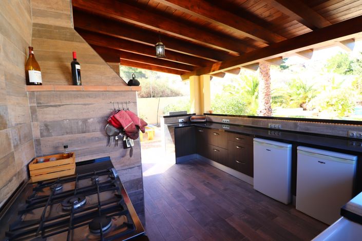 Image No.38-5 Bed Country Property for sale