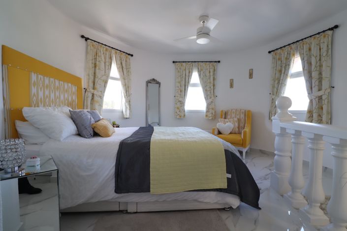 Image No.21-5 Bed Villa for sale