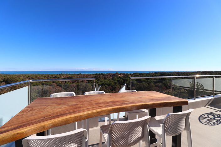 Image No.22-3 Bed Apartment for sale