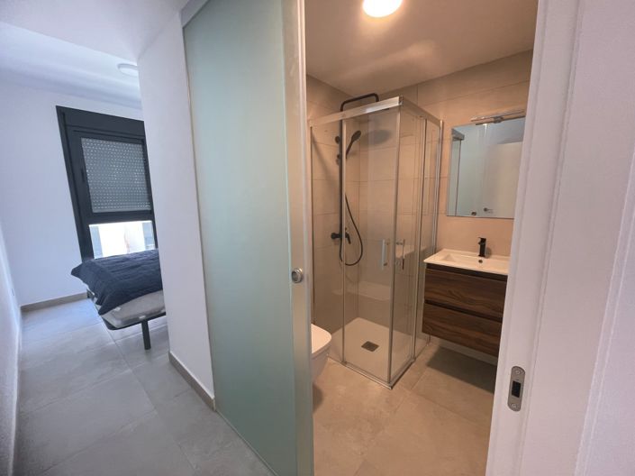 Image No.11-2 Bed Apartment for sale