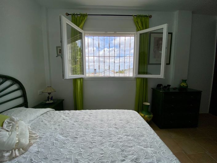 Image No.54-3 Bed Villa for sale