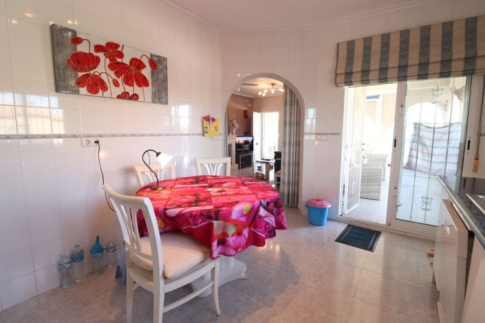 Image No.17-3 Bed Country Property for sale