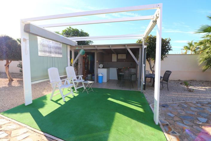 Image No.19-3 Bed Country Property for sale