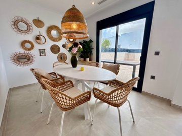 o1j8debld11taj7fikdn1at815a628