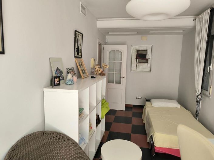 Image No.23-4 Bed Villa for sale