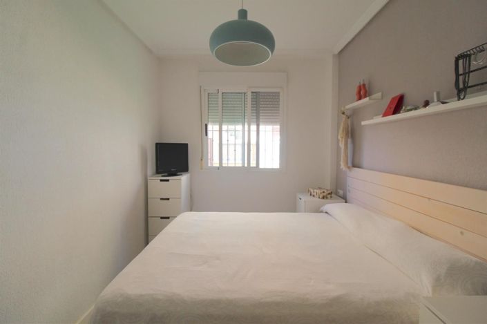 Image No.13-2 Bed Bungalow for sale