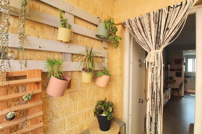 Image No.21-2 Bed Bungalow for sale