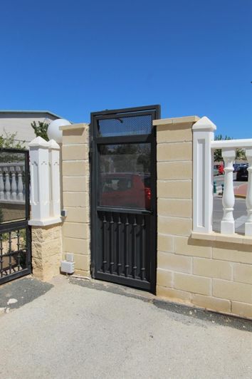 Image No.37-2 Bed Bungalow for sale