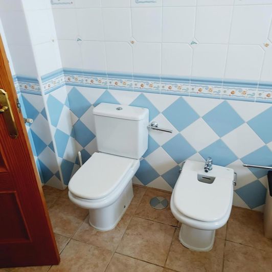 Image No.37-6 Bed Villa for sale