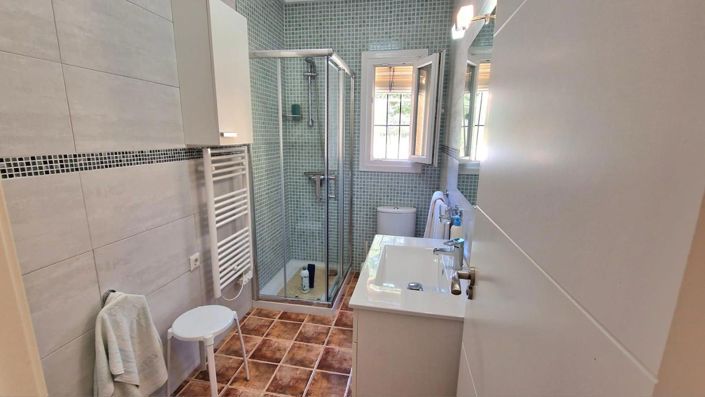 Image No.17-3 Bed Villa for sale