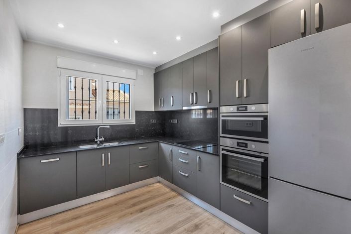 Image No.12-Villa de 4 chambres à vendre à Torrevieja