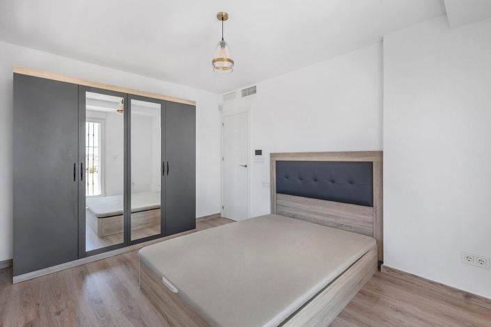 Image No.22-Villa de 4 chambres à vendre à Torrevieja