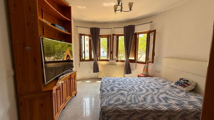 Image No.28-Villa de 6 chambres à vendre à Orihuela Costa