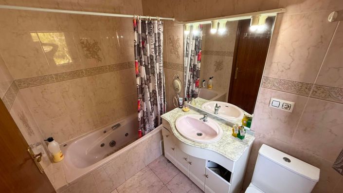 Image No.30-Villa de 6 chambres à vendre à Orihuela Costa