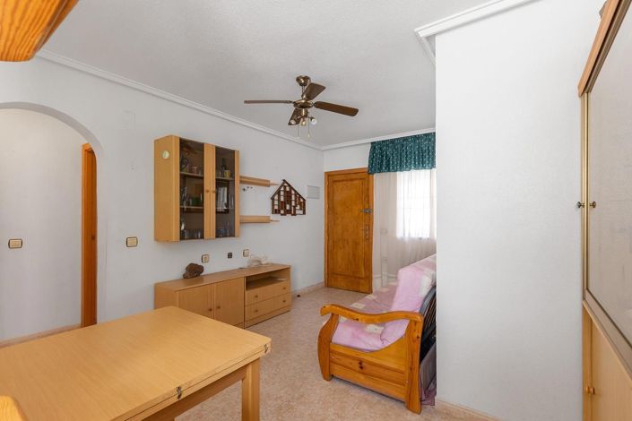 Image No.8-Bungalow de 2 chambres à vendre à Torrevieja