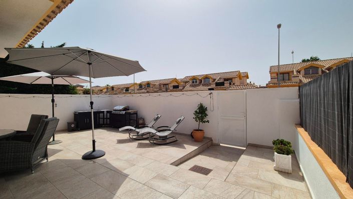 Image No.3-Villa de 3 chambres à vendre à Orihuela Costa