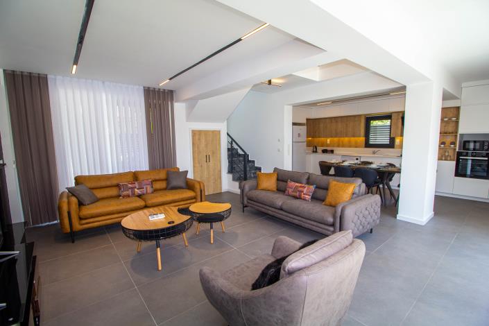 Image No.9-4 Bed House/Villa for sale