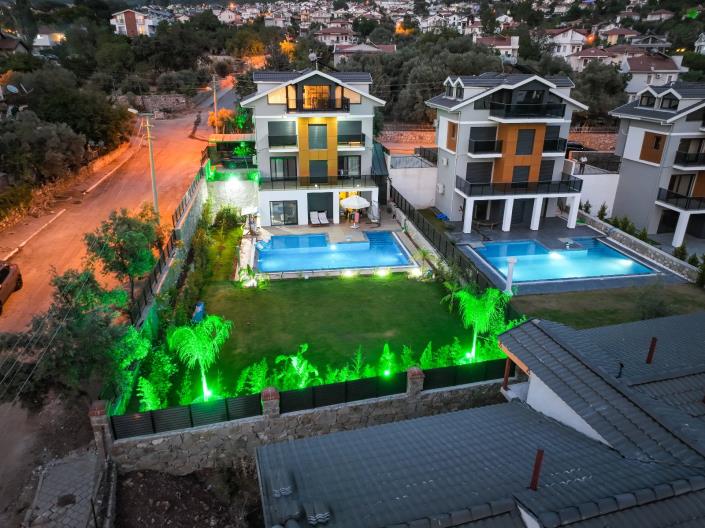 Image No.4-Villa de 4 chambres à vendre à Hisaronu