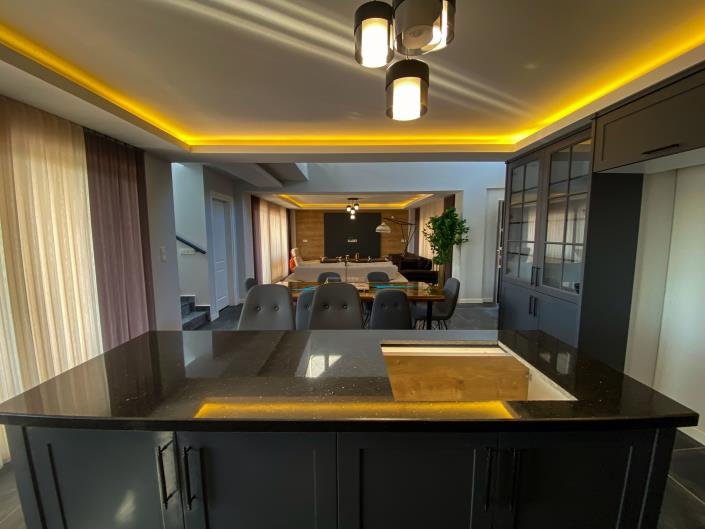 Image No.8-4 Bed Villa for sale