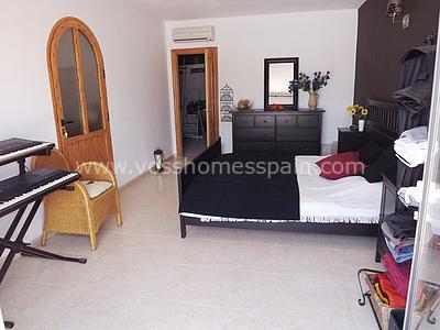 Image No.9-Villa de 4 chambres à vendre à Huercal-Overa