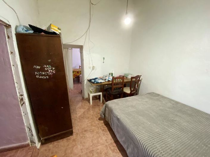 Image No.12-3 Bed Property for sale