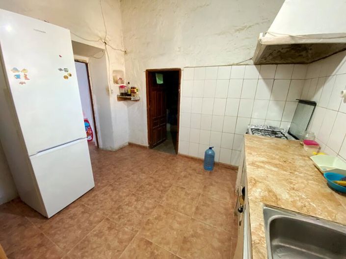 Image No.7-3 Bed Property for sale