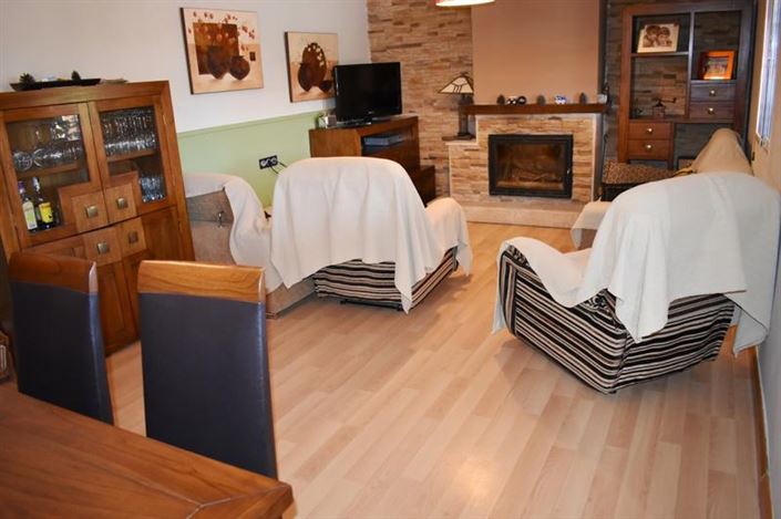 Image No.12-4 Bed Property for sale