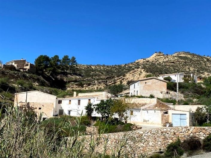 Image No.2-3 Bed Property for sale