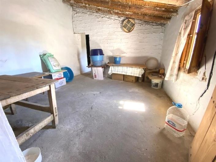 Image No.29-3 Bed Property for sale