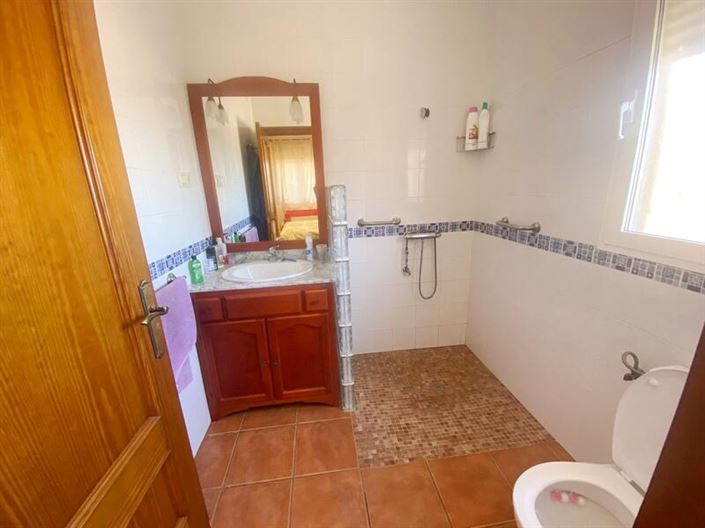 Image No.14-4 Bed Villa for sale