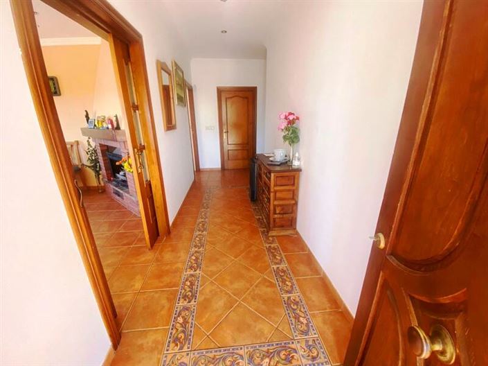 Image No.6-4 Bed Villa for sale