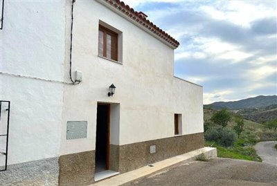 vh2226-village-town-house-for-sale-in-arbolea