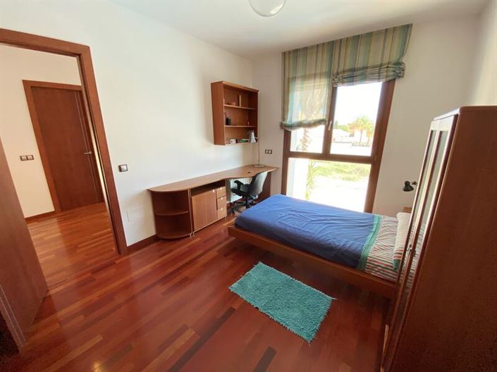 Image No.24-Villa de 5 chambres à vendre à Huercal-Overa