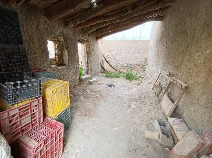 Image No.15-3 Bed Property for sale