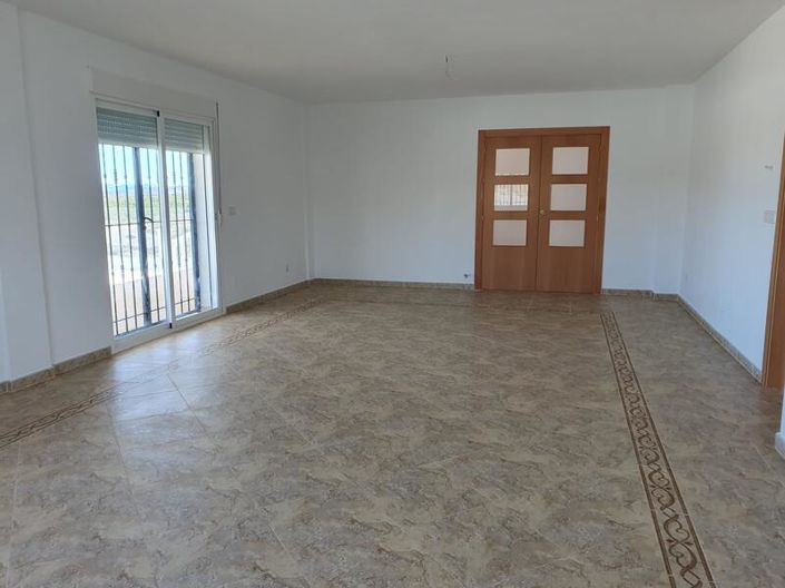 Image No.24-5 Bed Villa for sale