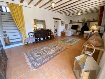 vh2542-country-house-for-sale-in-velez-rubio-