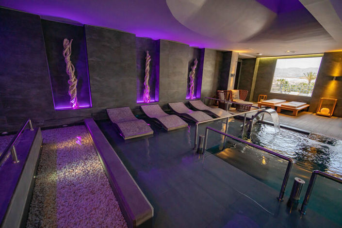 Image No.11-2 Bed Property for sale