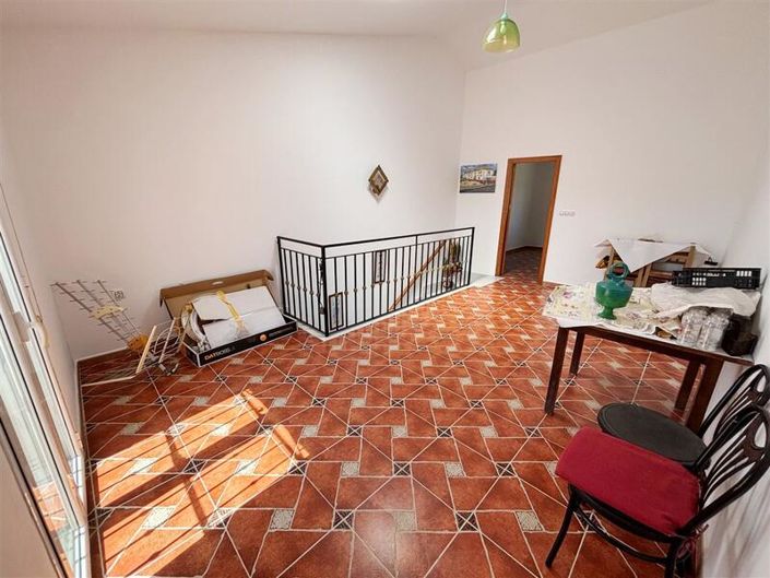 Image No.29-Propriété de 8 chambres à vendre à Taberno