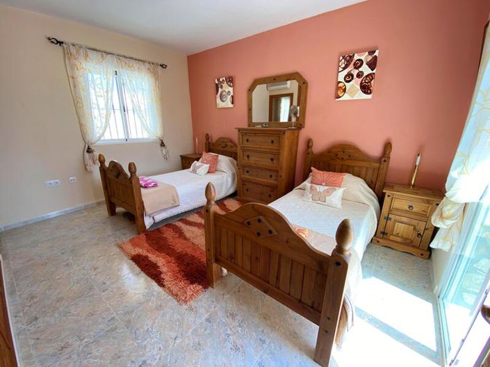 Image No.13-3 Bed Villa for sale