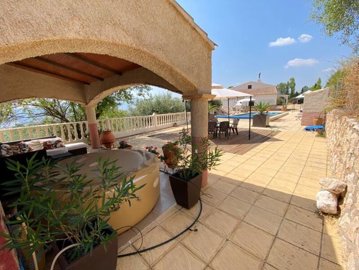 vh2618-country-house-for-sale-in-velez-blanco