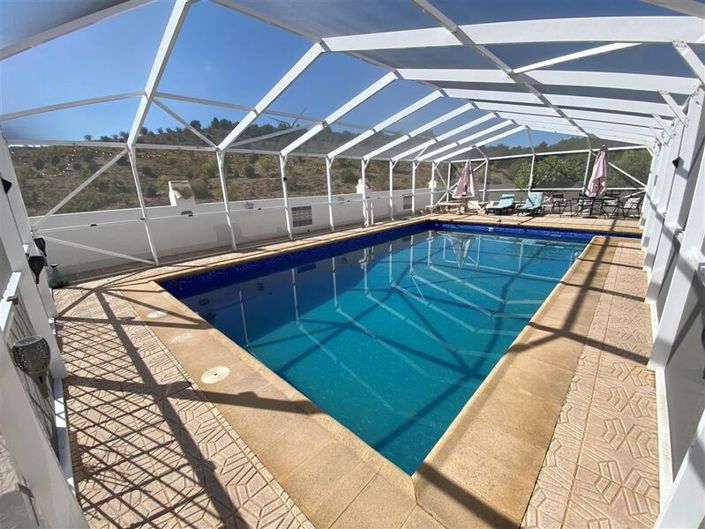 Image No.11-Villa de 4 chambres à vendre à Huercal-Overa