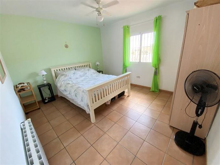 Image No.30-Villa de 4 chambres à vendre à Huercal-Overa