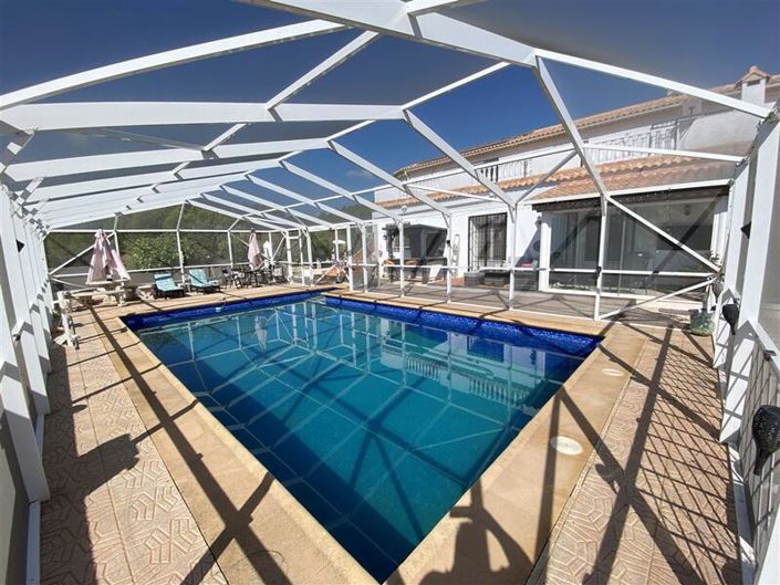 Image No.4-Villa de 4 chambres à vendre à Huercal-Overa