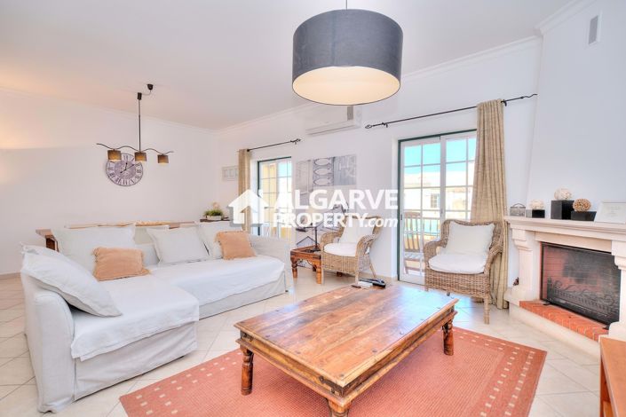 Image No.29-3 Bed Apartment for sale